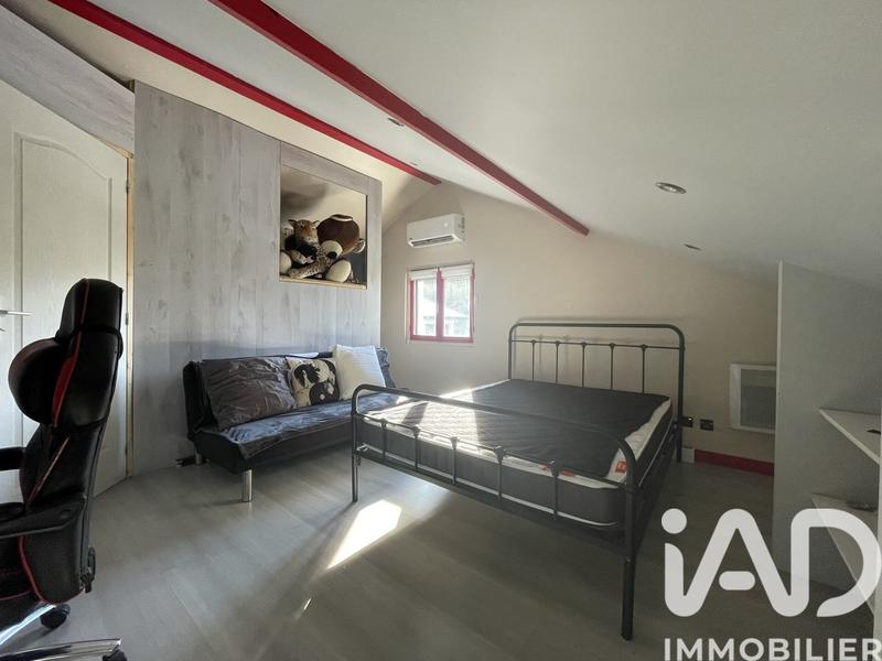 Maison - 111 m² - 5 pièces