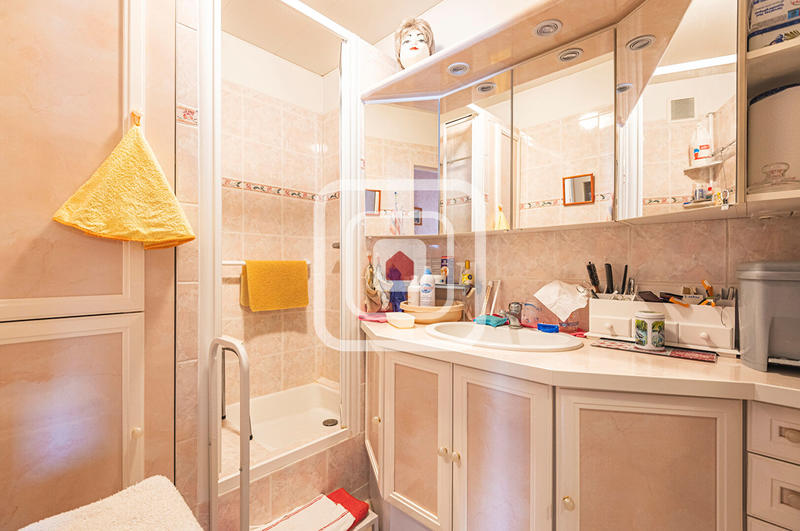 Appartement - 87 m² - 4 pièces