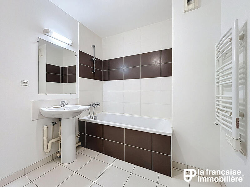 Appartement - 60 m² - 3 pièces