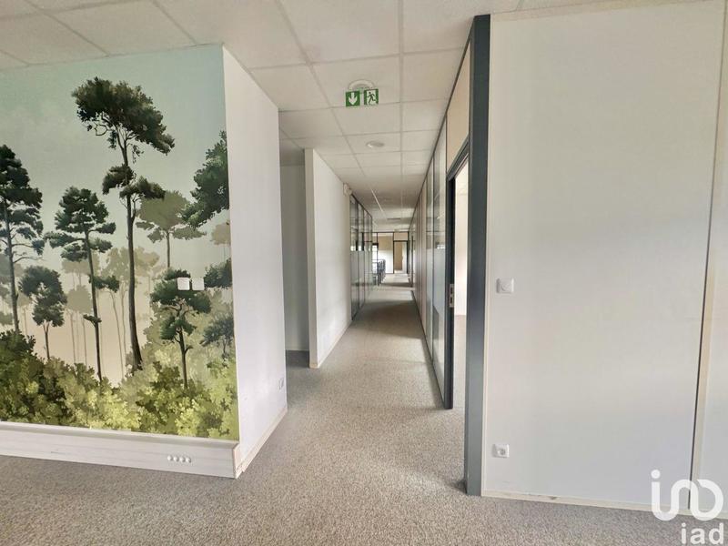 Local commercial - 941 m²