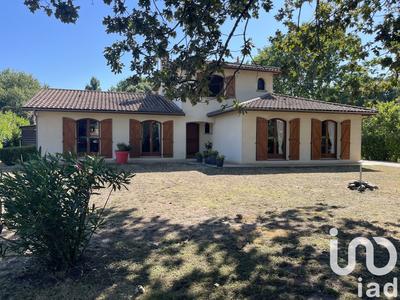 Maison - 163 m² - 7 pièces