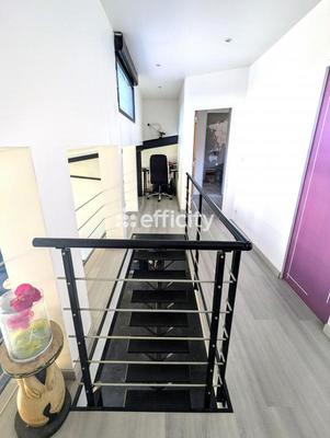 Maison - 160 m² - 5 pièces