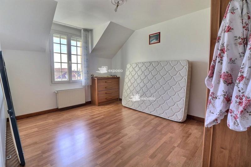 Maison - 171 m² - 8 pièces