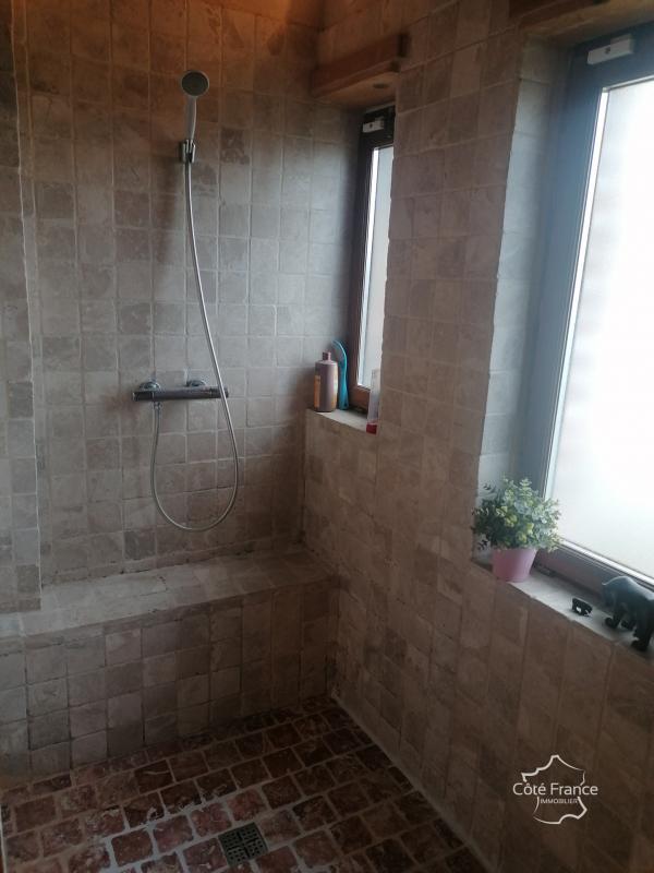 Mas - 250 m² - 9 pièces