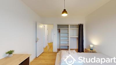 Chambre - 11 m² - 1 pièce