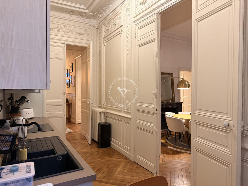 Appartement - 130 m² - 5 pièces