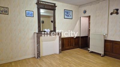 Maison - 90 m² - 3 pièces