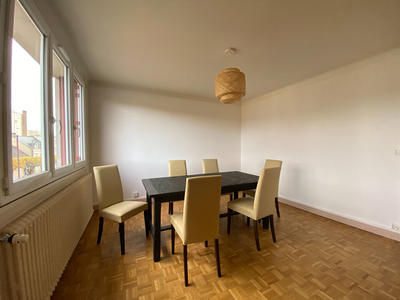 Appartement - 88 m² - 3 pièces