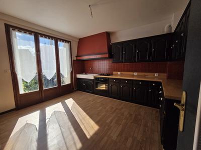 Maison - 145 m² - 6 pièces