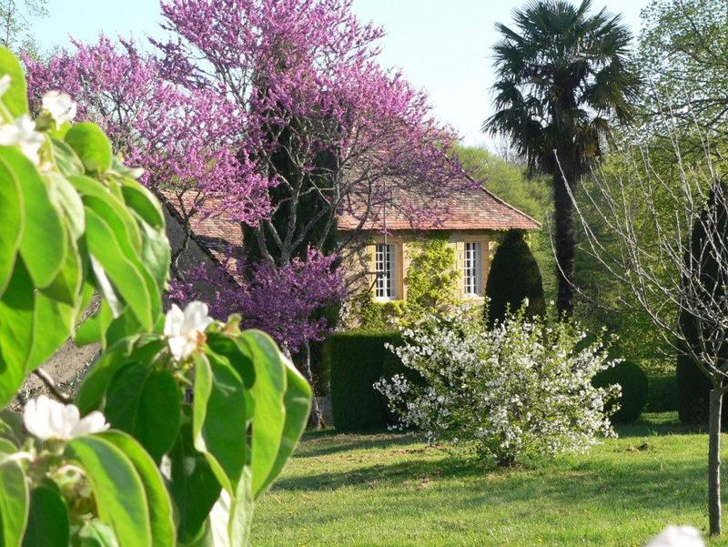 Maison - 234 m² - 6 pièces