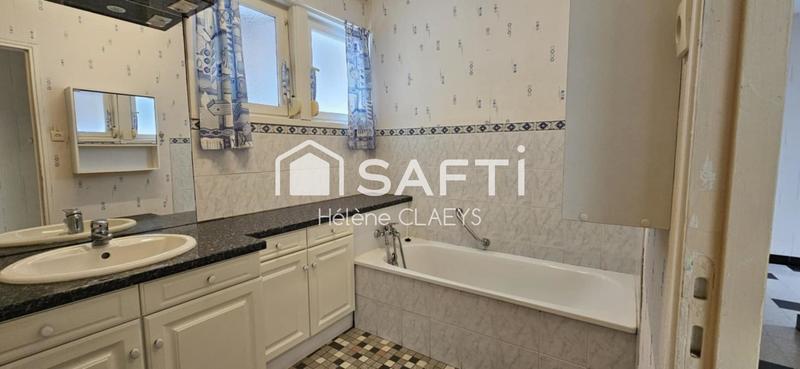 Maison - 90 m² - 4 pièces