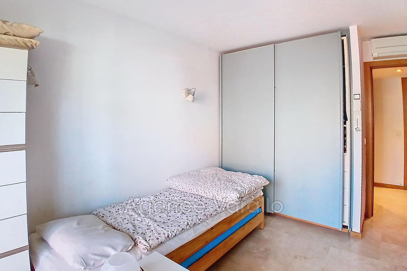 Appartement - 77 m² - 3 pièces