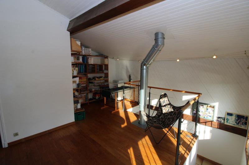 Maison traditionnelle - 211 m² - 8 pièces