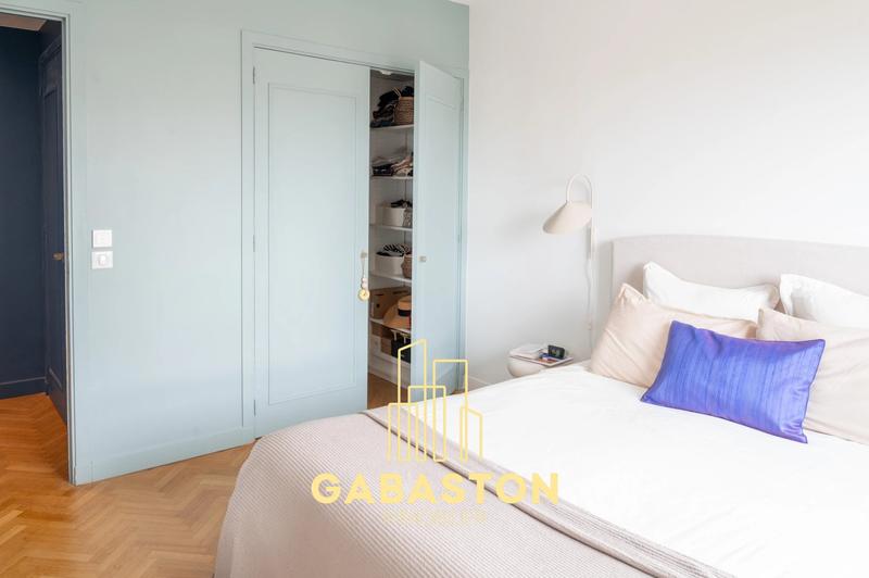 Appartement - 118 m² - 4 pièces