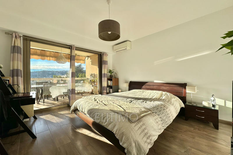 Appartement - 108 m² - 4 pièces