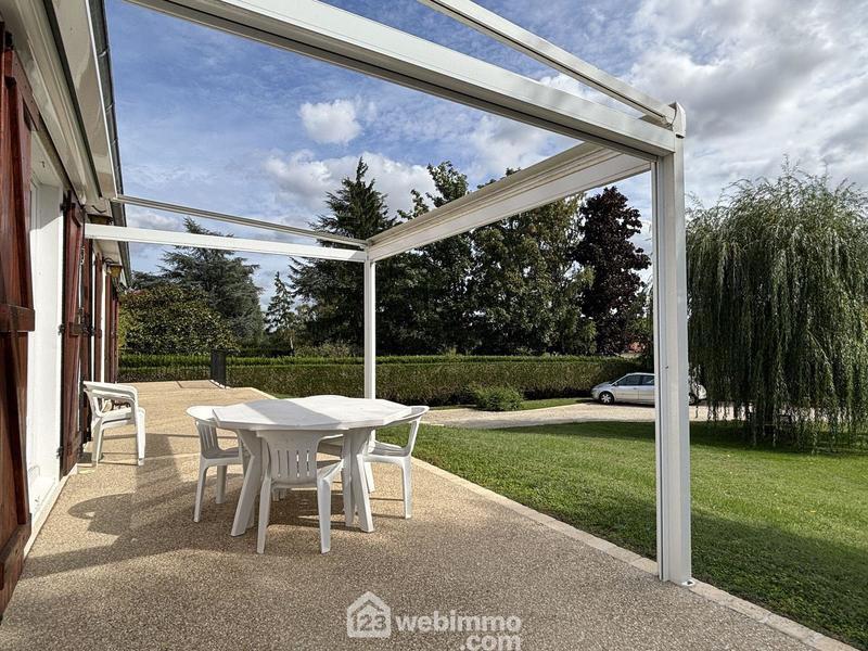 Maison - 206 m² - 11 pièces