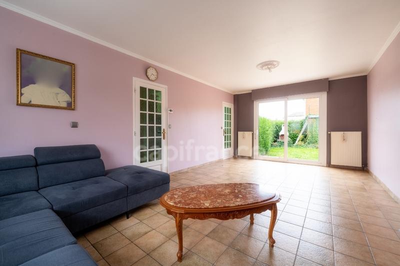 Maison - 80 m² - 5 pièces