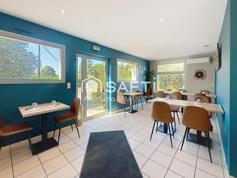 Local commercial - 92 m² - 4 pièces