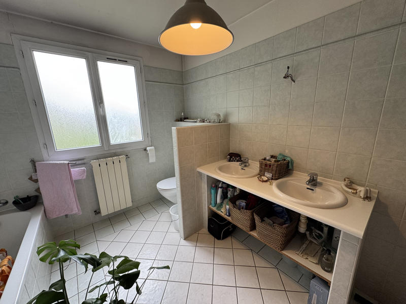 Maison - 140 m² - 5 pièces