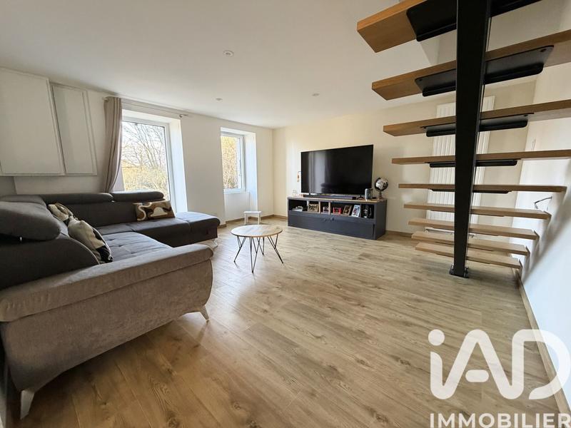 Maison - 137 m² - 5 pièces
