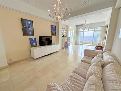 Appartement - 125 m² - 4 pièces