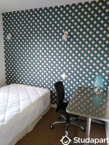 Chambre - 11 m² - 1 pièce