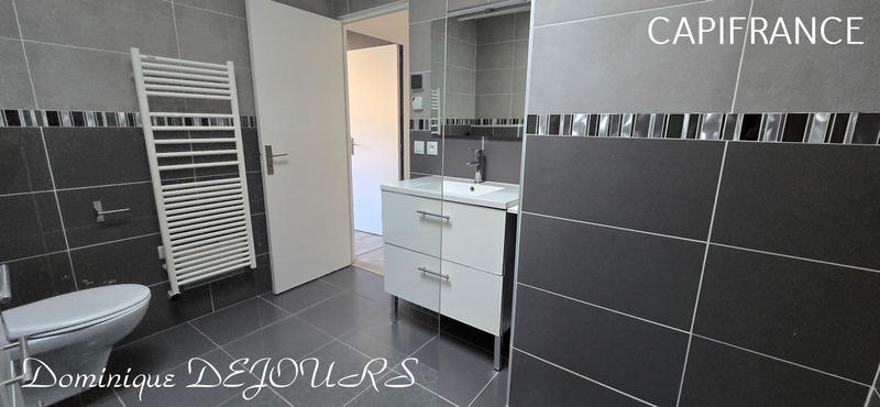 Maison - 100 m² - 3 pièces