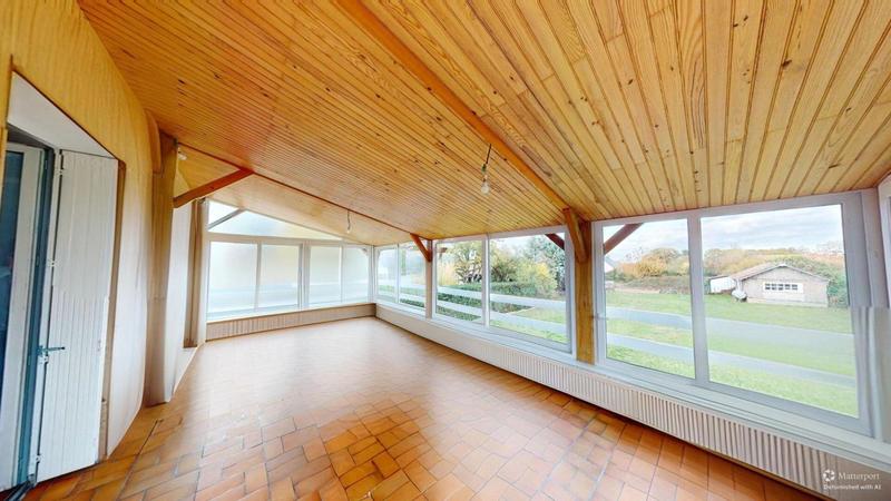 Maison - 174 m² - 7 pièces