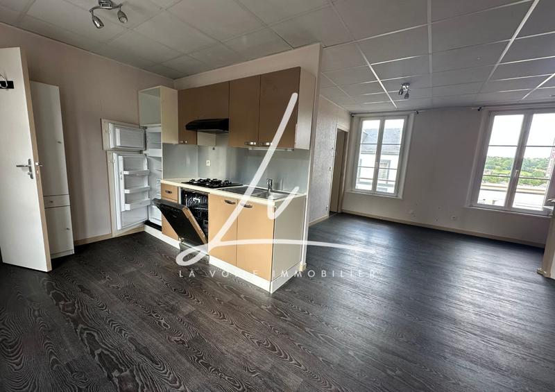 Immeuble - 170 m² - 2 pièces