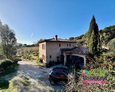 Villa - 164 m² - 5 pièces