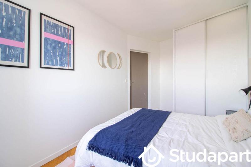 Chambre - 11 m² - 1 pièce