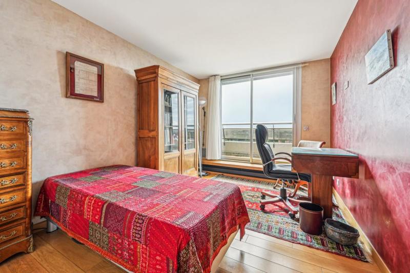 Appartement - 110 m² - 5 pièces