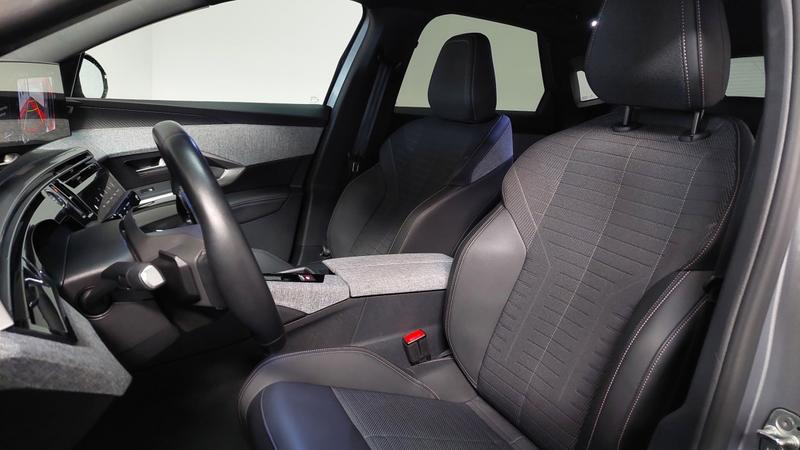 Peugeot 3008 1.2 Hybrid 136 E-Dcs6 Allure