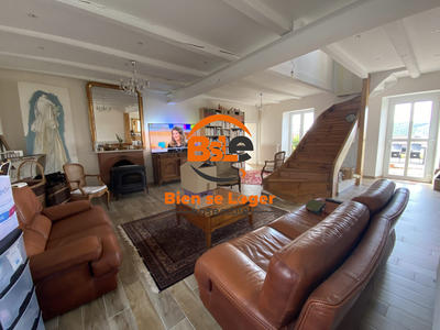 Maison - 229 m² - 10 pièces