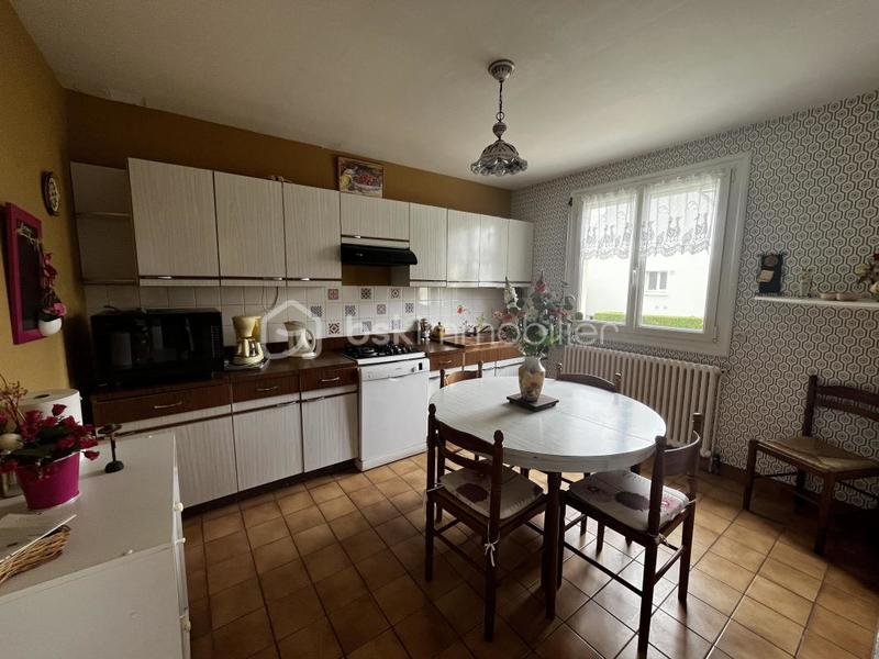 Maison traditionnelle - 85 m² - 6 pièces