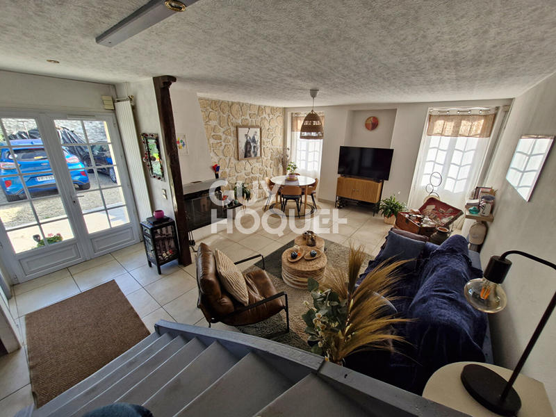 Maison - 104 m² - 5 pièces