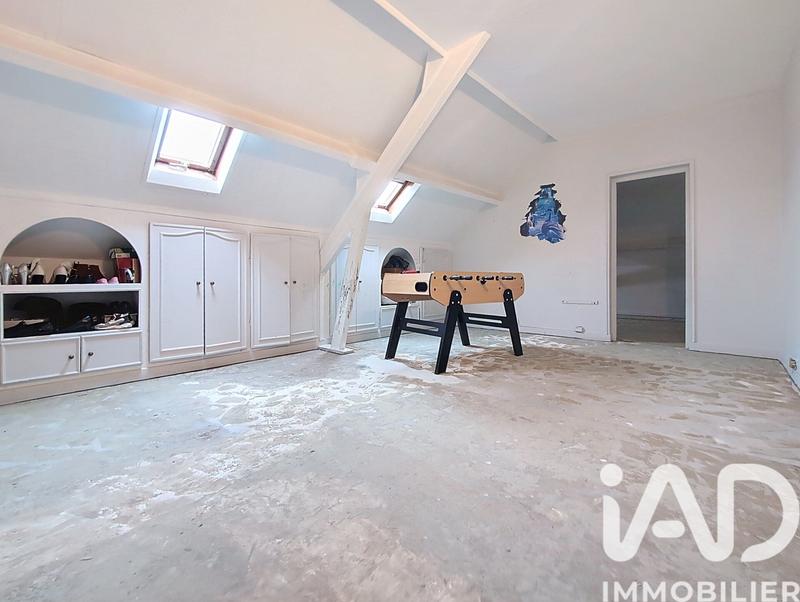 Maison - 272 m² - 8 pièces