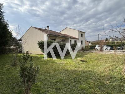 Maison - 150 m² - 8 pièces