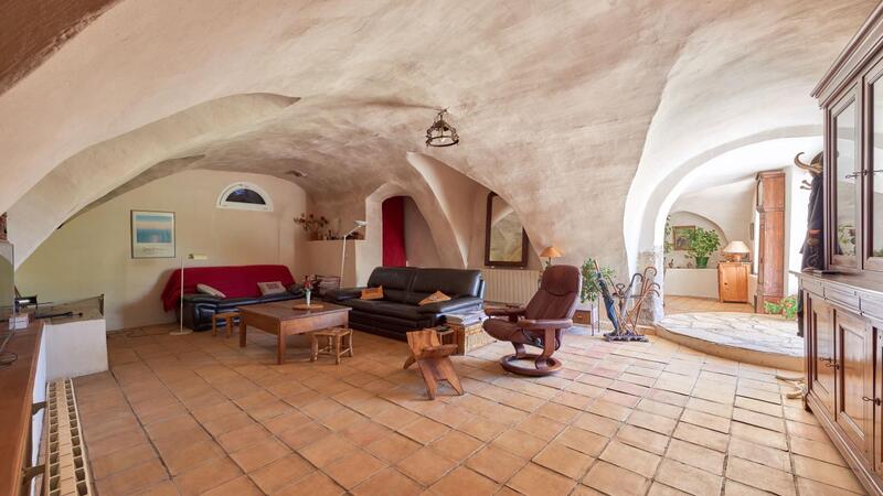 Ferme - 1 000 m² - 5 pièces