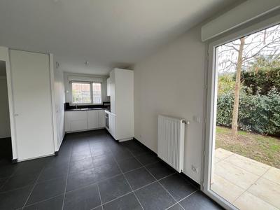 Maison - 93 m² - 4 pièces