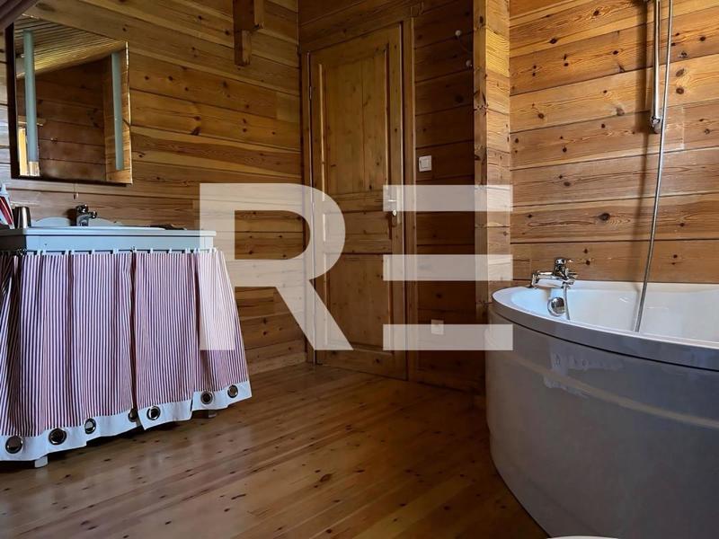 Châlet - 150 m² - 5 pièces