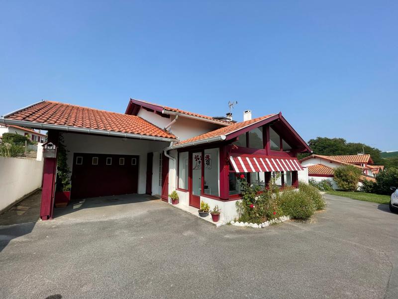 Maison - 154 m² - 7 pièces