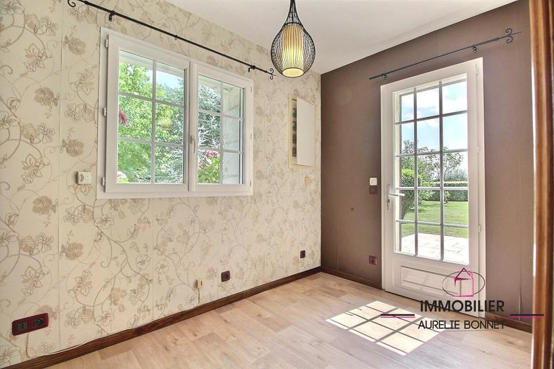 Maison traditionnelle - 130 m² - 7 pièces