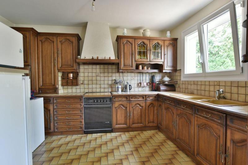 Maison - 176 m² - 8 pièces