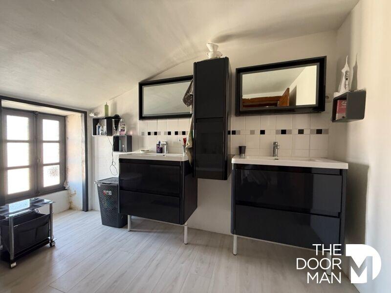 Maison - 160 m² - 5 pièces