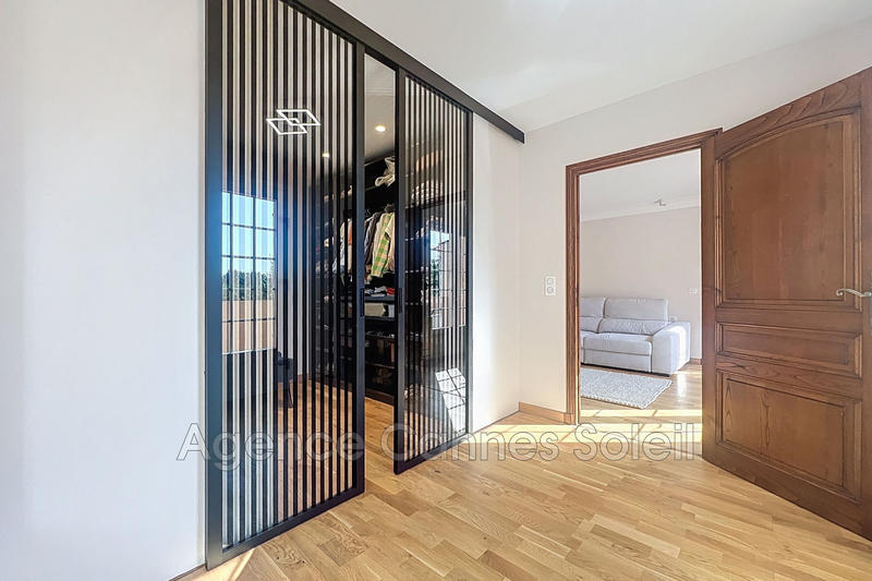 Villa - 210 m² - 7 pièces