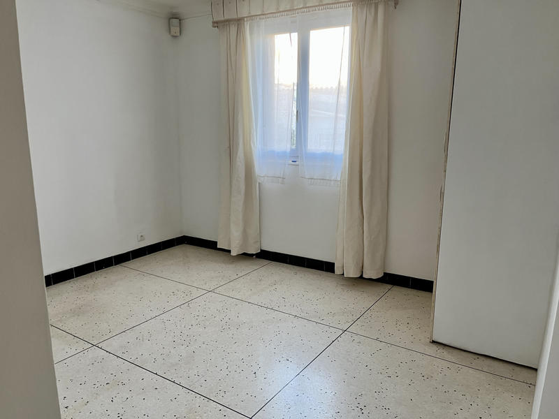 Appartement - 101 m² - 4 pièces