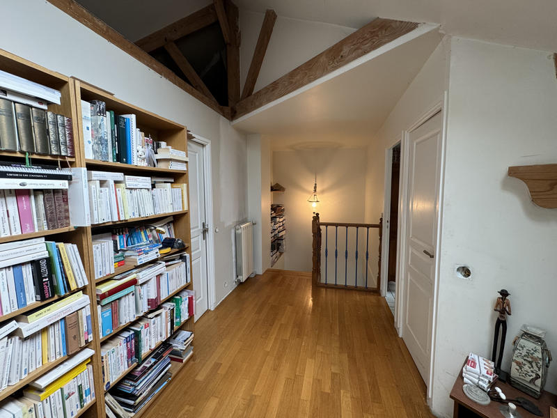 Maison - 140 m² - 5 pièces