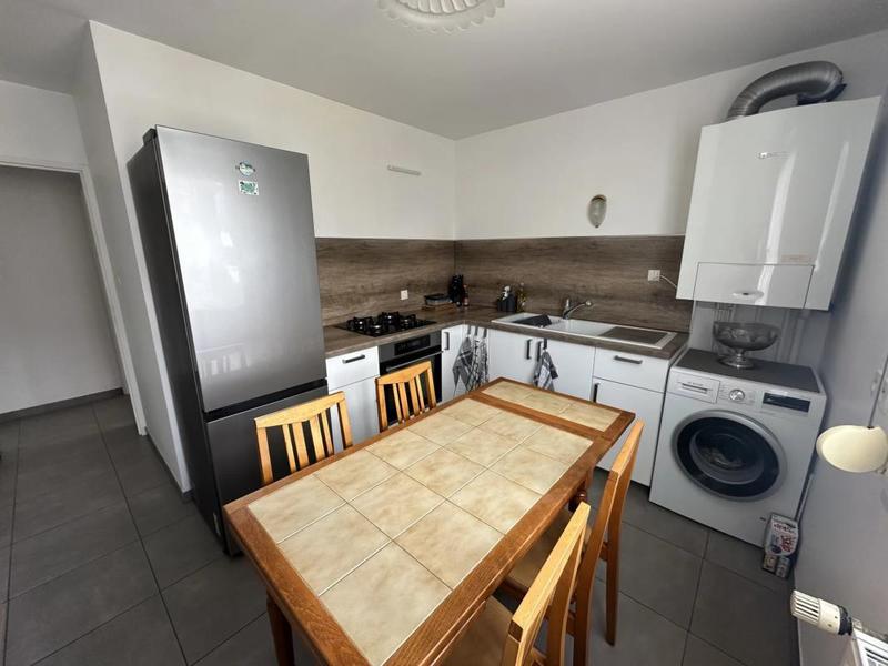 Appartement - 82 m² - 4 pièces