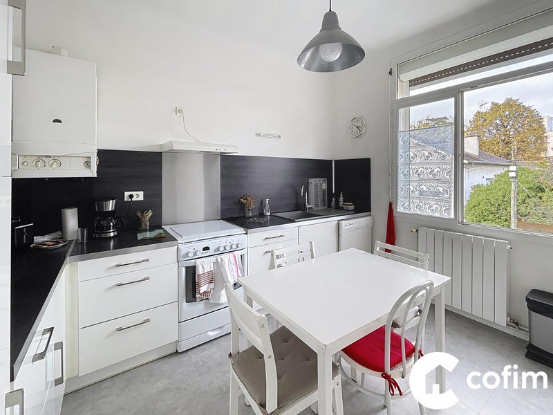 Maison - 110 m² - 6 pièces